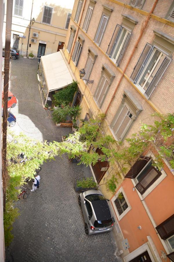 Fidia Palace Claudia'S Apartment Colosseo Roma Esterno foto